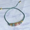Verstelbaar armbandje met jade, rhodoniet en zoetwaterparel