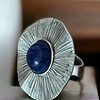 Grote ring in zilver met Lapis Lazuli