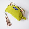 Klein etui in 4 verschillende kleuren