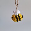 Gehaakte sleutelhanger 'Original bee'