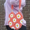 Gehaakte tas 'Coral daisy'