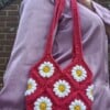 Gehaakte tas 'Fuchsia daisy'