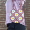 Gehaakte tas 'Mauve daisy'