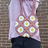 Gehaakte tas 'Mauve daisy'