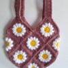 Gehaakte tas 'Mauve daisy'