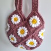 Gehaakte tas 'Mauve daisy'