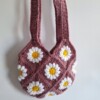Gehaakte tas 'Mauve daisy'