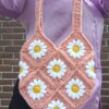 Gehaakte tas 'Pink daisy'