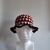 Gehaakte bucket hat 'Darling devil'