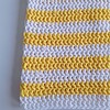 Gehaakte muts 'Yellow & white'