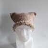Gehaakte muts met imitatiebont 'Basic beige'