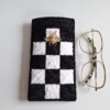 Geweven brillenkoker 'Black & white check'