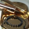 Blauwe goudesteen armband met 14 karaat geelgouden kralen