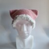 Gehaakte muts met imitatiebont 'Pink & white'