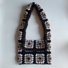 Gehaakte tas 'Furry & black'