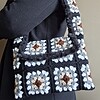 Gehaakte tas 'Furry & black'
