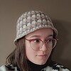 Gehaakte bucket hat 'Neutral nudes'