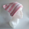 Gehaakte muts 'Baby pink & white'
