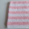 Gehaakte muts 'Baby pink & white'