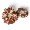 Geschenkdoos met satijnen haaraccessoires voor nu een gezond en stijlvolle kapsel