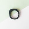 Golvende houten of zwarte stack ring - type 1