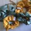 Satijnen scrunchie elastiek
