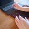 Handgetufte polsmatten HARTJE KLEIN – Comfort en stijl voor jouw werkplek