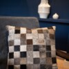 Laura Graveland - koeienhuid sierkussen patchwork - echt leer - grijs - 45cm x 45cm