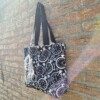 Dubbelzijdige shopper tas met Timeless print – stijlvol & praktisch