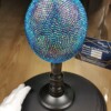 Echte struisvogel ei met swarovski kristal en 23ct verguld - opgezet onder acryl dome - gelimiteerde editie