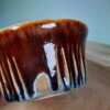 Handgedraaide steengoed keramiek pot met diverse kleuren