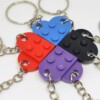 LEGO Hart Sleutelhanger – Handgemaakt Valentijnscadeau voor Koppels, Vriend, Vriendin – Liefdeshart Sleutelhanger