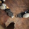 Erfgoed & Traditie, otter totem ketting met beadwork geïnspireerd door Native American cultuur