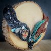 Erfgoed & Traditie, otter totem ketting met beadwork geïnspireerd door Native American cultuur