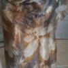 Sjaal van Pongee zijde, afmeting 180 x 90 cm. Ecoprint, gekleurd met ijzer en henna