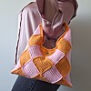 Gehaakte checker handtas 'Light pink & orange'