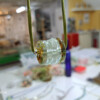 Halsketting van gerecycled glas
