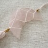 Rozenkwarts maan hanger – Liefde, harmonie en emotionele heling