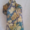 Satijnzijden sjaal met botanische print, in 2 blauw tinten