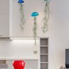Set van drie mooi gekleurde Jellyfish luchtplantjes, gemaakt van Epoxy en Spaans mos