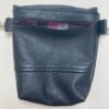 Stoere kleine compact en soepel schoudertasje. van zwart hergebruikt leer te gebruiken als heuptasje.