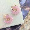 Big bold flower oorbellen goud (2 kleuren)