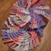 Kleurrijke macramé onderzetters