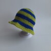 Gehaakt baby zonnehoedje 'Groen en blauw'