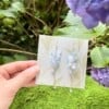 Micro Gehaakte Hortensia Oorbellen – Zacht & Bloemig