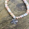 Natuursteen armbanden met bedel, 2 variaties