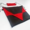 Rood met zwarte enveloppe handtas