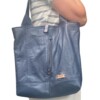 Tassen met een verhaal – Herinneringstassen van vintage kleding & leer Handgemaakt van gerecycled materiaal met emotionele waarde.