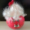blond dik dametje,lady in red,14 cm,handgemaakt en uniek,mixed media