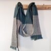 Ambachtelijk geweven blauwe shawl - 100% Merinowol
